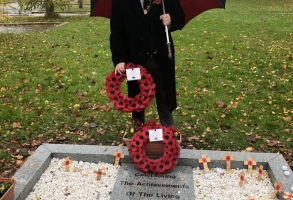 Mayor-Cllr-Donnelly-Remembrance-Sunday